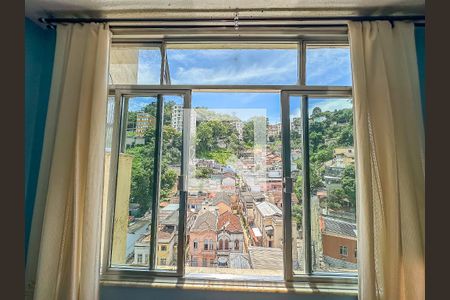 Sala de apartamento para alugar com 2 quartos, 45m² em Santa Teresa, Rio de Janeiro