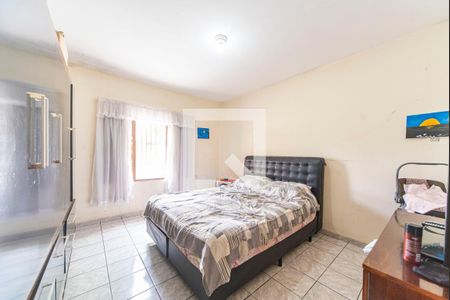 Quarto 1 de casa à venda com 2 quartos, 210m² em Jardim Stella, Santo André