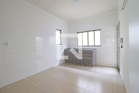 Cozinha de casa para alugar com 3 quartos, 151m² em Ribeirânia, Ribeirão Preto