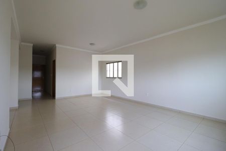 Sala de casa para alugar com 3 quartos, 151m² em Ribeirânia, Ribeirão Preto