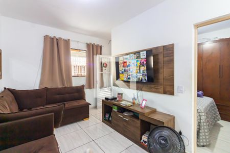 Sala  de casa à venda com 2 quartos, 70m² em Padroeira, Osasco