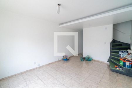 Sala de casa para alugar com 2 quartos, 140m² em Vila da Saúde, São Paulo