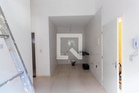 Sala/Cozinha de apartamento para alugar com 2 quartos, 45m² em Cidade Patriarca, São Paulo