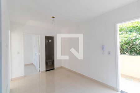 Sala de apartamento para alugar com 2 quartos, 45m² em Cidade Patriarca, São Paulo