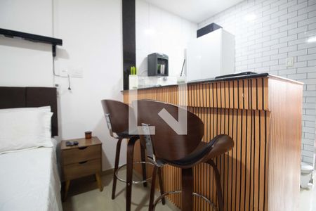 Cozinha americana de apartamento à venda com 1 quarto, 20m² em Leblon, Rio de Janeiro