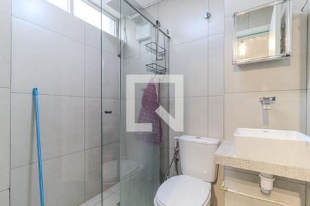 Banheiro de kitnet/studio à venda com 1 quarto, 28m² em Higienópolis, São Paulo