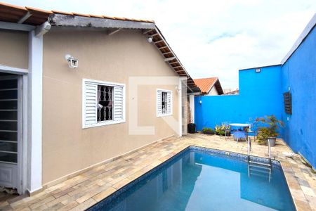 Casa à venda com 180m², 3 quartos e 2 vagas Casa à venda com 180m², 3 quartos e 2 vagasÁrea comum