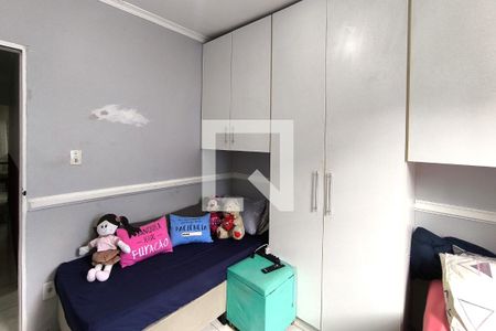 Casa à venda com 180m², 3 quartos e 2 vagas Casa à venda com 180m², 3 quartos e 2 vagasQuarto 2