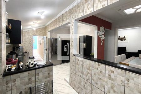 Casa à venda com 180m², 3 quartos e 2 vagas Casa à venda com 180m², 3 quartos e 2 vagasCozinha