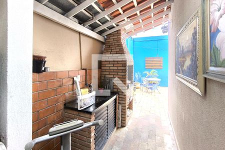 Casa à venda com 180m², 3 quartos e 2 vagas Casa à venda com 180m², 3 quartos e 2 vagasÁrea comum