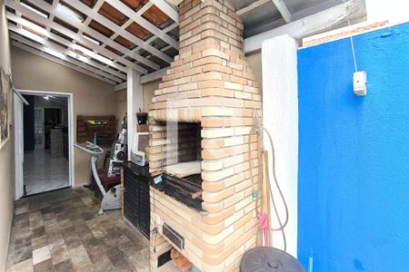 Casa à venda com 180m², 3 quartos e 2 vagas Casa à venda com 180m², 3 quartos e 2 vagasÁrea comum