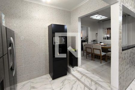 Casa à venda com 180m², 3 quartos e 2 vagas Casa à venda com 180m², 3 quartos e 2 vagasCozinha