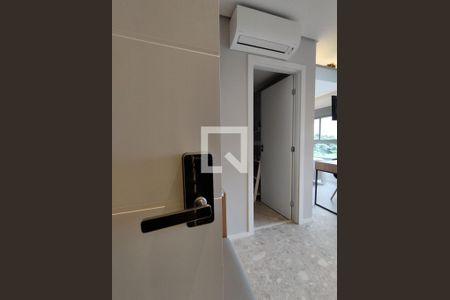 Fechadura Eletrônica de apartamento para alugar com 1 quarto, 25m² em Vila Gumercindo, São Paulo