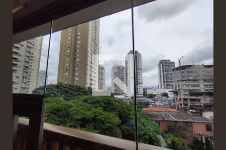 Vista da Rua de apartamento para alugar com 1 quarto, 25m² em Vila Gumercindo, São Paulo