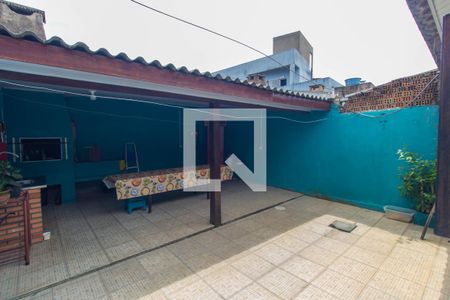 Casa à venda com 93m², 3 quartos e 2 vagas Casa à venda com 93m², 3 quartos e 2 vagasQuintal e Churrasqueira