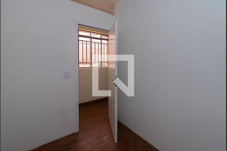 quarto2 de casa para alugar com 3 quartos, 170m² em Vila Moinho Velho, São Paulo