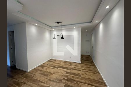 Sala de apartamento para alugar com 3 quartos, 77m² em Jardim Flor da Montanha, Guarulhos