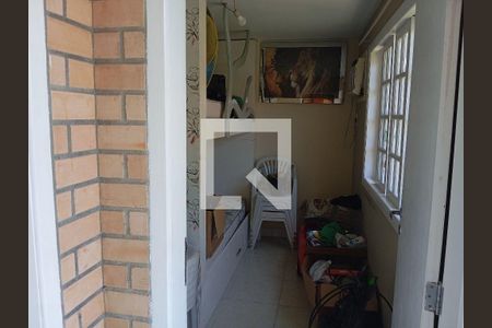 Casa à venda com 3 quartos, 160m² em Piratininga, Niterói