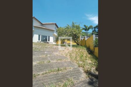 Casa à venda com 3 quartos, 126m² em Badu, Niterói