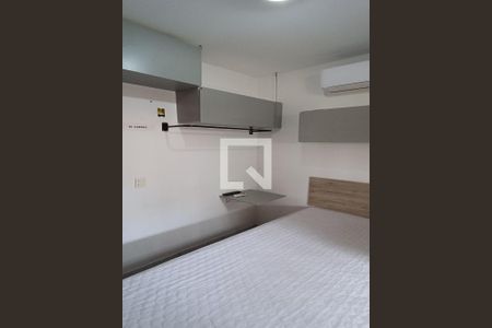 Quarto  de kitnet/studio para alugar com 1 quarto, 16m² em Areias, São José