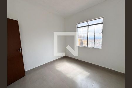 Quarto 2 de casa para alugar com 3 quartos, 110m² em Santa Maria, Contagem