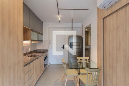 Sala/Cozinha de apartamento para alugar com 1 quarto, 32m² em Moema, São Paulo