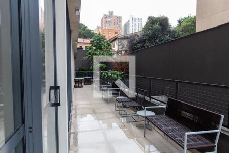 Studio para alugar com 28m², 1 quarto e sem vaga Studio para alugar com 28m², 1 quarto e sem vagaÁrea comum - Salão de festas