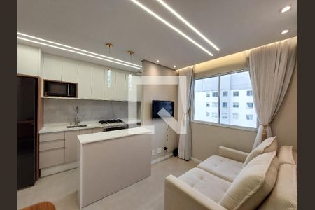 Sala de apartamento à venda com 2 quartos, 36m² em Usina Piratininga, São Paulo