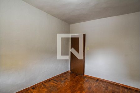 Quarto de casa para alugar com 1 quarto, 80m² em Parque Novo Oratório, Santo André