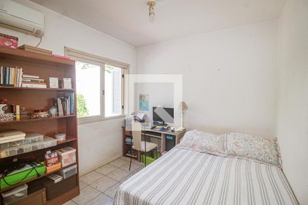 Casa à venda com 148m², 3 quartos e 2 vagas Casa à venda com 148m², 3 quartos e 2 vagasSuite