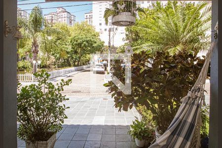 Casa à venda com 148m², 3 quartos e 2 vagas Casa à venda com 148m², 3 quartos e 2 vagasVista