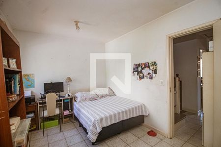 Casa à venda com 148m², 3 quartos e 2 vagas Casa à venda com 148m², 3 quartos e 2 vagasSuite