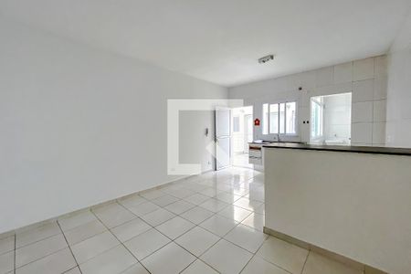 Sala de casa de condomínio para alugar com 1 quarto, 45m² em Vila São José, São Paulo