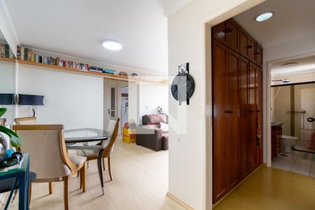 sala de apartamento à venda com 2 quartos, 69m² em Vila Alexandria, São Paulo