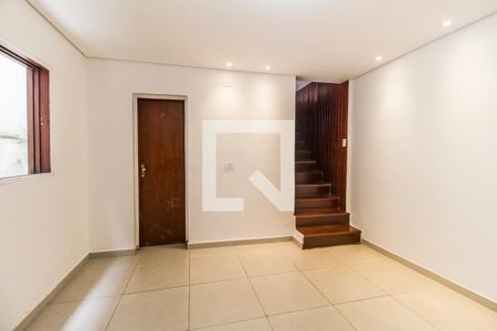 Sala de casa para alugar com 2 quartos, 70m² em Jardim Belval, Barueri