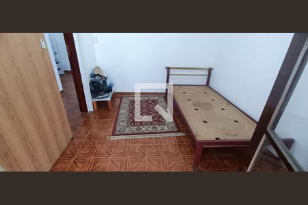 Quarto 2 de casa à venda com 4 quartos, 200m² em Jardim Monte Alegre, Taboão da Serra