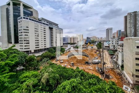 varanda vista de apartamento à venda com 3 quartos, 104m² em Liberdade, São Paulo