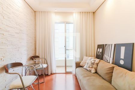 Sala de apartamento para alugar com 3 quartos, 59m² em Jardim Monte Alegre, São Paulo