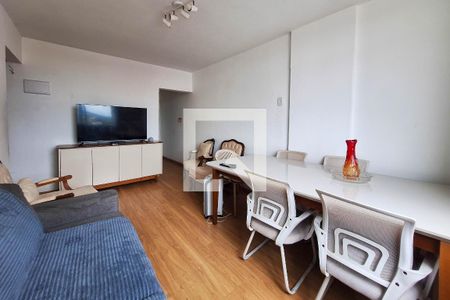 Sala de apartamento para alugar com 1 quarto, 60m² em Centro, Niterói