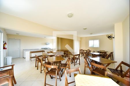 Apartamento para alugar com 54m², 2 quartos e 1 vaga Apartamento para alugar com 54m², 2 quartos e 1 vagaÁrea comum - Salão de festas