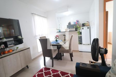 Sala de apartamento para alugar com 2 quartos, 47m² em Canudos, Novo Hamburgo