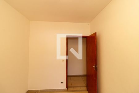 Quarto 2 de casa para alugar com 3 quartos, 95m² em Vila Pedra Branca, São Paulo