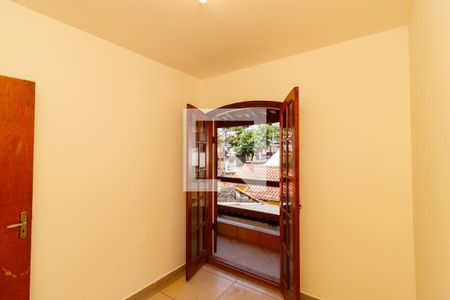 Quarto 2 de casa para alugar com 3 quartos, 95m² em Vila Pedra Branca, São Paulo