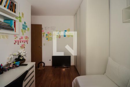 Quarto 2 de apartamento para alugar com 3 quartos, 67m² em Jardim Carvalho, Porto Alegre