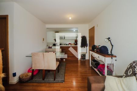 Sala de apartamento para alugar com 3 quartos, 67m² em Jardim Carvalho, Porto Alegre