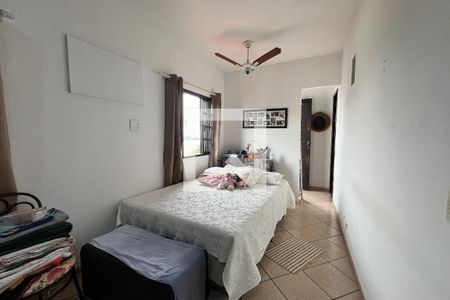 Banheiro de casa para alugar com 1 quarto, 65m² em Jardim Guanabara, Rio de Janeiro