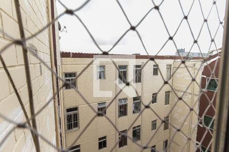 Vista da Sala de apartamento para alugar com 2 quartos, 52m² em Conjunto Residencial José Bonifácio, São Paulo