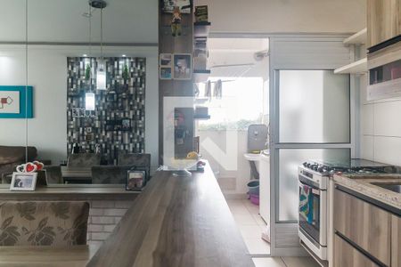 Sala/Cozinha de apartamento para alugar com 2 quartos, 65m² em Cezar de Souza, Mogi das Cruzes