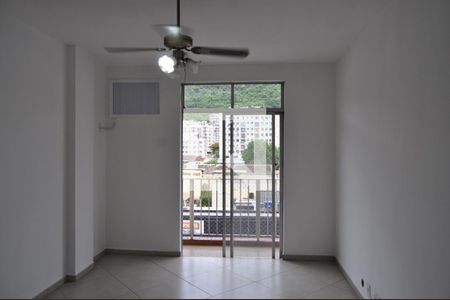 Sala de apartamento para alugar com 1 quarto, 57m² em Riachuelo, Rio de Janeiro