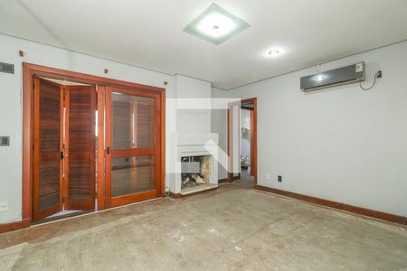 Quarto Suíte de casa de condomínio à venda com 5 quartos, 500m² em Três Figueiras, Porto Alegre